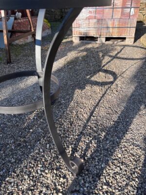 Base in Ferro Battuto