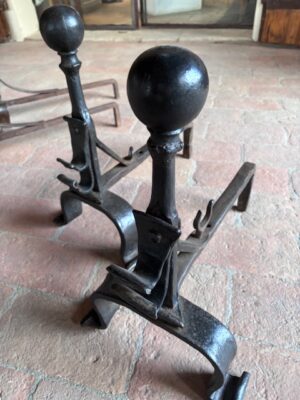 Coppia di Alari in Ferro originali