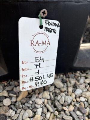 Fontana in Marmo Rosa Portogallo