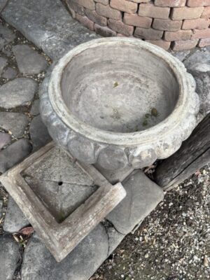 Fontana Medicea con Canna in Rame e Vaschetta