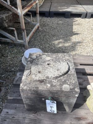 Cubo in Pietra