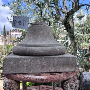 Capitello in Pietra