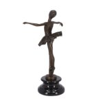Ballerina in bronzo