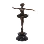Ballerina in bronzo