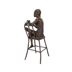 Dama in Bronzo Seduta