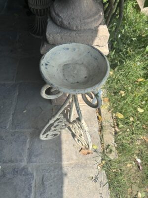 Porta vaso in Ghisa Bianco