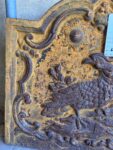 Frontone in ghisa con Quaglia