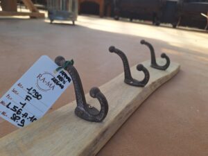 Appendiabiti in Legno a 3 Ganci