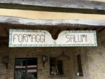 Insegna "Formaggi e Salumi"