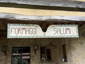 Insegna "Formaggi e Salumi"