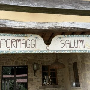 Insegna "Formaggi e Salumi"