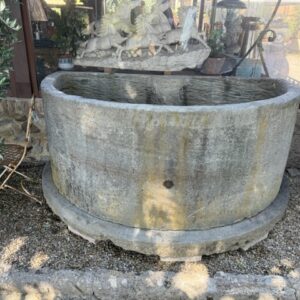 Vasca in Pietra a Parete con Base