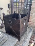 Coppia di Fioriere Medie in Ferro Pesante